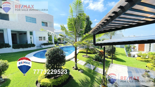 Venta De Casa Ideal Para Hotel Boutique, Jardines De Cuernavacaclave 4444