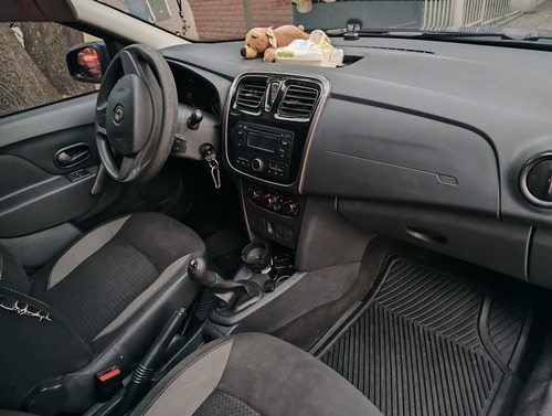 Renault Sandero 1.6 Expression Mt