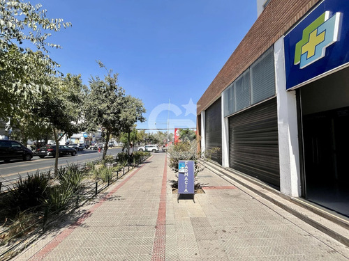 Oportunidad Local Comercial Manuel Montt / Alférez Real