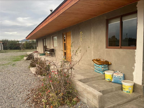 Casa En Venta De 3 Dorm. En Isla De Maipo
