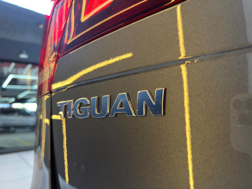 Volkswagen Tiguan Allspac Comf 250 TSI 1.4 Flex