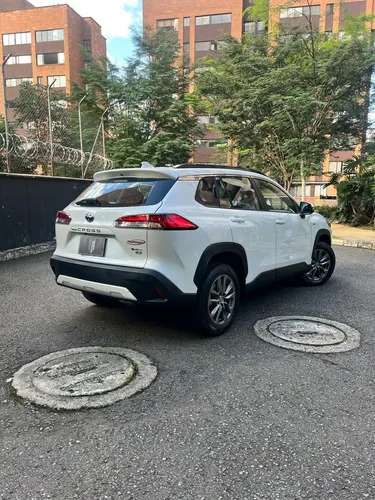 Toyota Corolla Cross Xei Hibrida