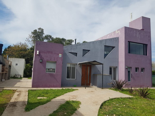 Moderna Casa 250m De La Laguna De Chascomus En Venta