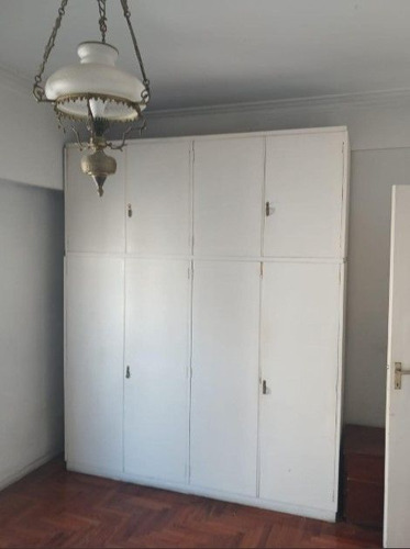 Av Rivadavia 6000 9º Caballito 3amb C/dep Y Balc U$ 225.000