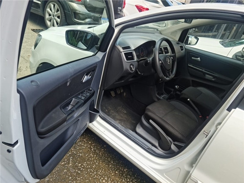 Imagem 9 de 16 de Volkswagen Fox 1.6 Msi Total Flex Connect 4p Manual