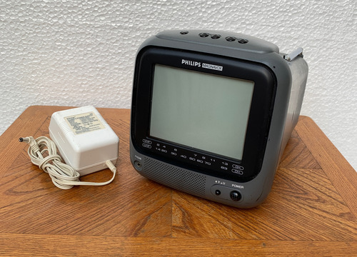 Antigua Tv Portatil A Color Philips (Usado)