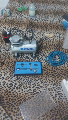 Imagem 1 de 3 de Vende De Compressor