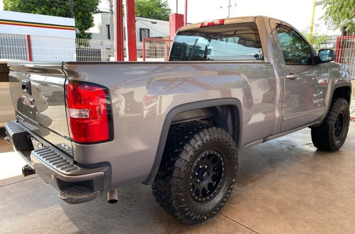 Imagen 4 de 8 de Gmc Sierra 2017 5.4 Cabina Regular Sle 4x4 At