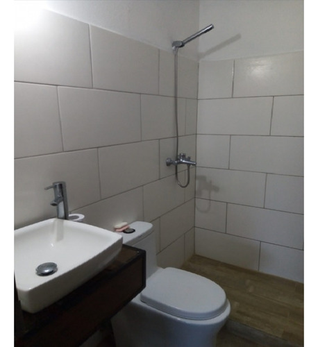 Al826 Venta Casa C/renta 3dorm Colon Lugar 2 Autos, Terraza C/parr.