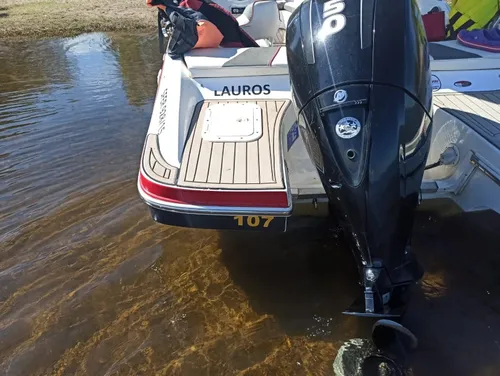 Arco Iris Eclipse 19 Motor 150 Hp 4t C/trailer