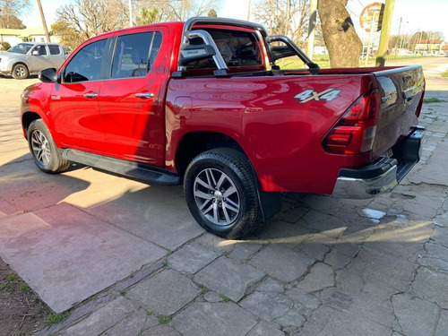 Imagen 8 de 8 de Toyota Hilux D/c Srx 4x4 Automatico 2017