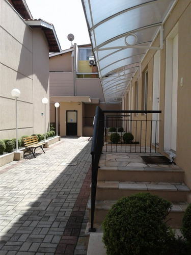 Imagem 2 de 14 de Casa Em Condomínio Fechado Fl34