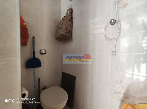 Imagem 15 de 25 de Sobrado Com 2 Dormitórios À Venda, 100 M² Por R$ 300.000,00 - Vila Cascatinha - São Vicente/sp - So0083