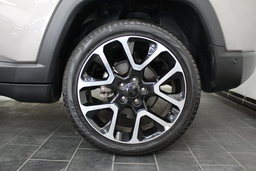 Imagem 8 de 10 de Jeep Compass