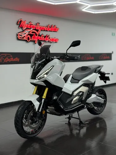 Honda X-advs 750