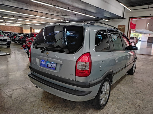 Imagem 8 de 13 de Zafira