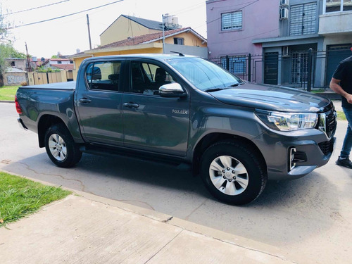 Toyota Hilux 2.8 Cd Srv 177cv 4x2 2019