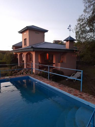 Casa De Categoria Villa Lago Azul - Carlos Paz P 10 Personas