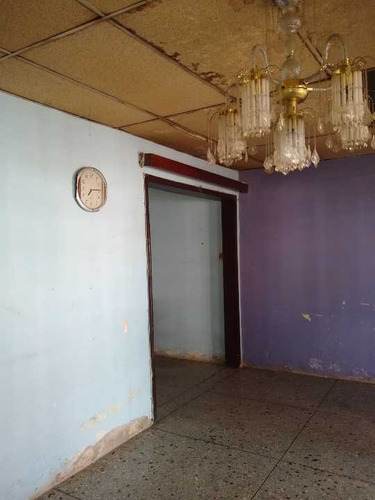 Imagen 2 de 10 de Casa Cerca Del Hospital Central. Sector Mata Rica