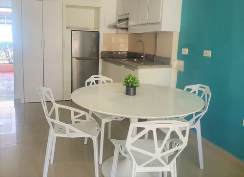 Apartamento Vacacional De Planta Baja Con 2 Habitaciones Agua Permanente Y Planta Eléctrica Para 5 Huespedes