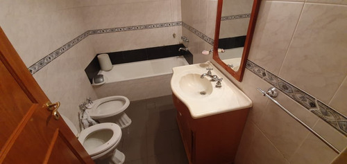 Imagen 4 de 8 de Venta- Increible Casa En La Mejor Zona !