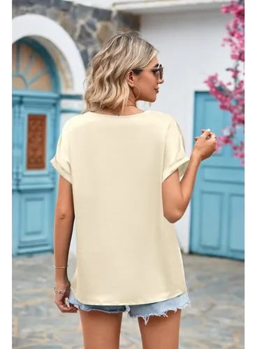 Elegante Camiseta De Satén Con Cuello En V Y Manga Corta