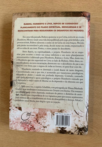 Livro Corações Sem Destino Autor Eliana Machado Coelho Editora Lúmen 3350 (Usado)
