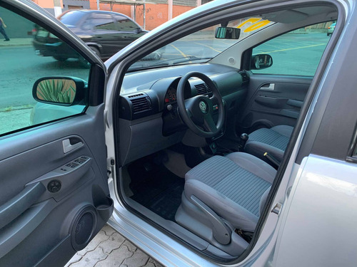 Volkswagen Spacefox 1.6 Mi Comfortline 8v Flex 4p Manual