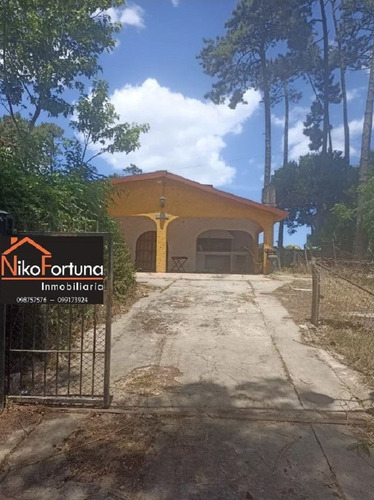 Casa En Parque Del Plata