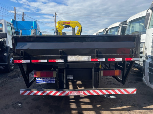 Iveci Tector 240e22 6x2 2013 Munck Hincol H 31.000