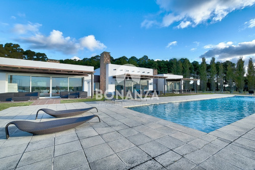 Imagen 10 de 13 de Laguna De Los Cisnes, Barrio Privado. Terrenos En Venta A 15 Min De Punta Del Este. Piriápolis, Maldonado.