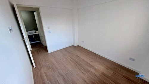 Imagen 10 de 23 de Departamento 3 Amb. Al Frente A Estrenar En Venta - Stos. Lugares.