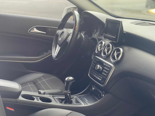 Imagen 16 de 25 de Mercedes Benz A200 Urban B.efficiency 156cv, No Bmw 118.