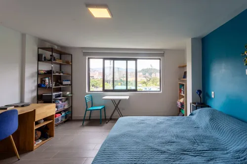 Apartamento En Venta En Laureles. Cod V16058