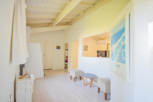 Excelente Propiedad En Venta, En Martínez! Local 2 Viviendas, Venta En Block!