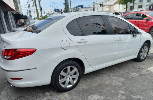 Peugeot 408 2.0 Allure Plus 143cv