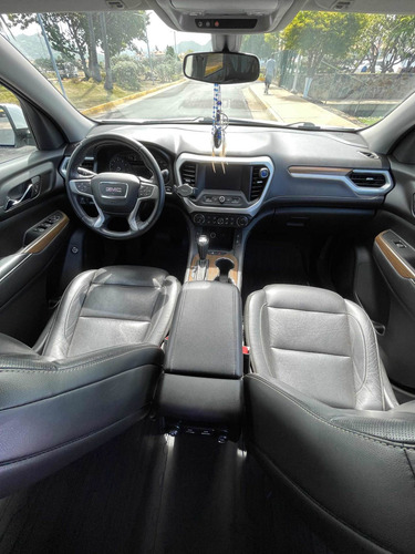 Imagen 5 de 11 de Gmc Acadia