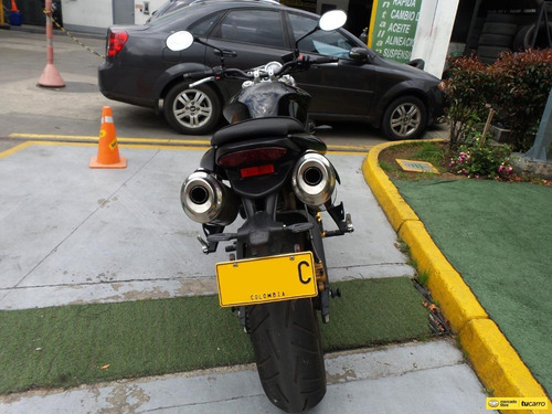 Imagen 8 de 24 de Triumph Street Triple