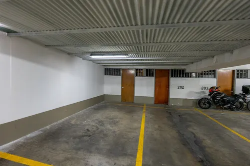 Oficina En Arriendo/venta En Chico Norte. Cod A1105064