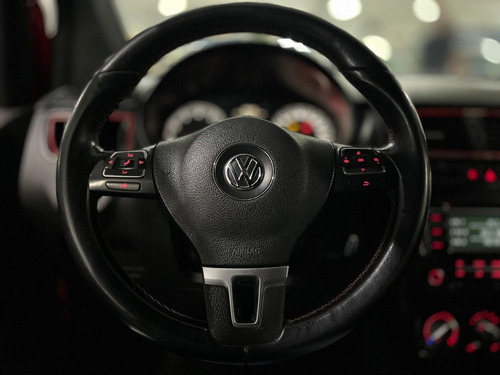 Volkswagen Fox 1.6 MI ROCK IN RIO 8V FLEX 4P MANUAL