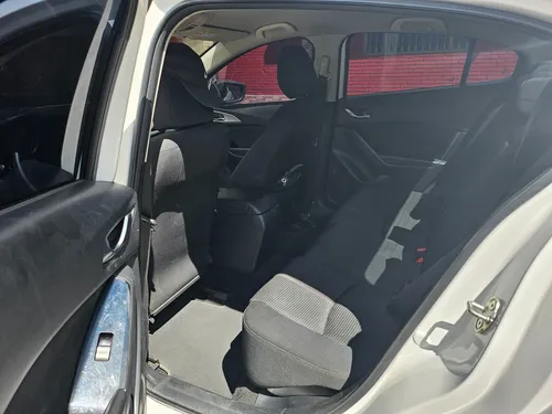 Mazda 3 Touring Versión 2