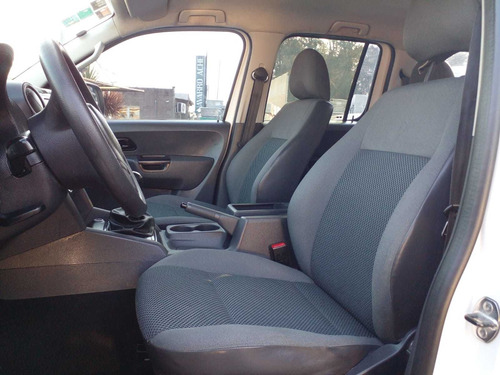 Imagen 10 de 13 de Volkswagen 2013 Amarok 20td 4x2 Dc Hig.180hp