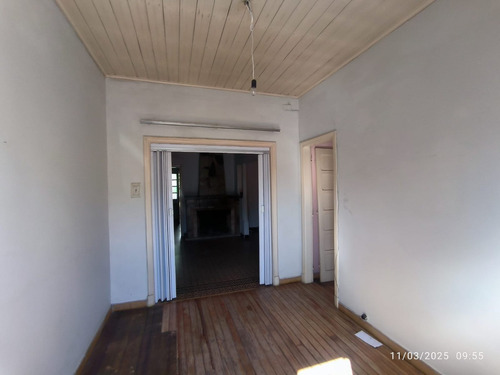 Venta Casa 5 Dormitorios Centro Con Cochera