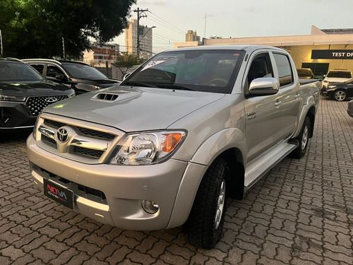 Toyota Hilux 3.0 SRV 4X4 CD 16V TURBO INTERCOOLER DIESEL 4P MANUAL