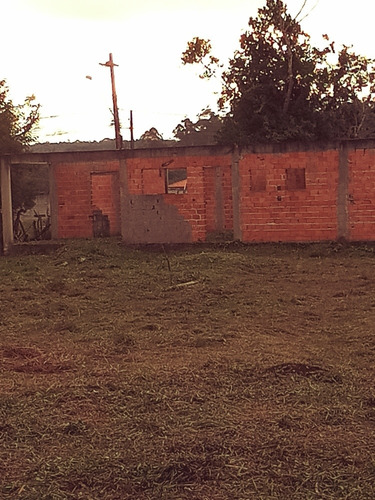 Imagem 5 de 13 de Terreno Bom Para Chácara Com Casa Semi Construída
