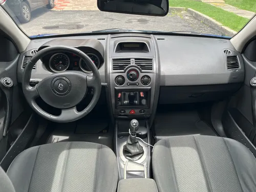 Renault Megane 2 2.0 Dynamique Hb