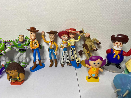 Colección De Figuras Disney Pixar De Toy Story 1, 2 Y 3 (Usado)