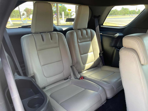 Imagen 14 de 15 de Ford Explorer 2013 4.0 Xlt V6 3er Asiento Sync 4x2 Mt
