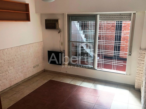 Imagen 19 de 22 de Alquiler P.h. 2 Ambientes En Haedo Norte Con Patio.