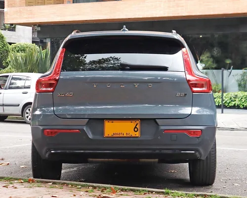 Volvo XC40 2.0 T5 Awd Momentum